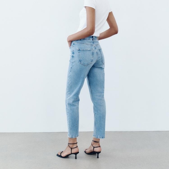 BNWT Zara Mom Jeans - Picture 3 of 8